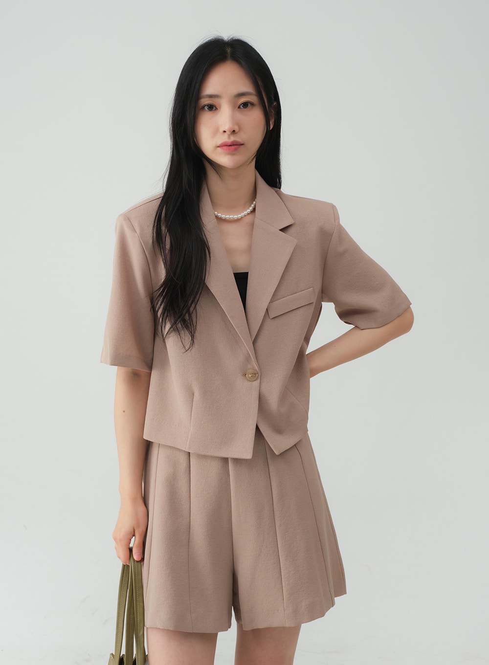 Simple Cropped Blazer Jacket and Shorts 